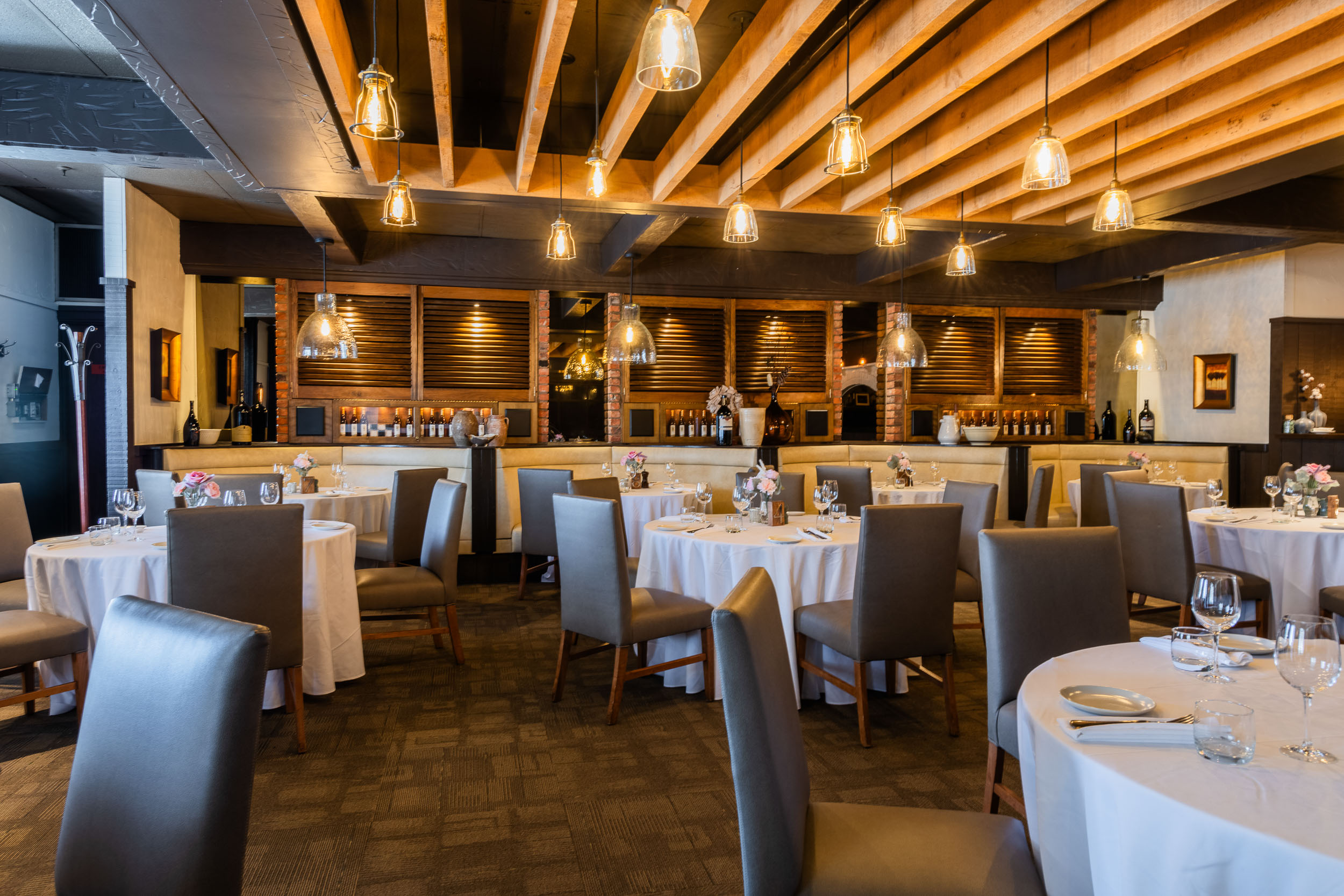 kitchener restaurant and dining room photography