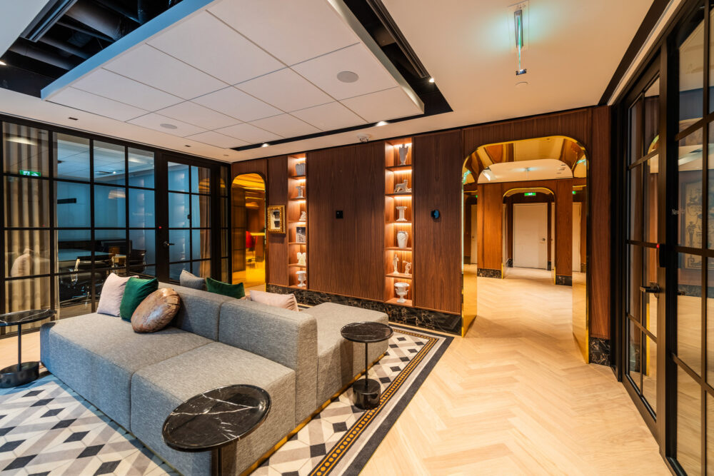 302 Bay Street IQ Offices photography toronto