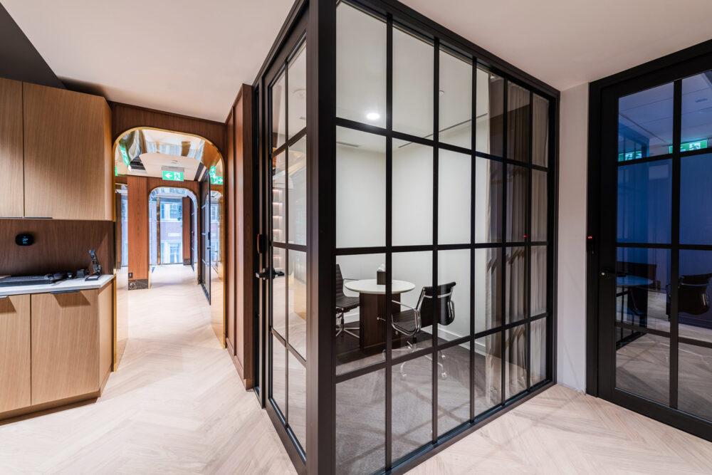 302 Bay Street IQ Offices photography toronto