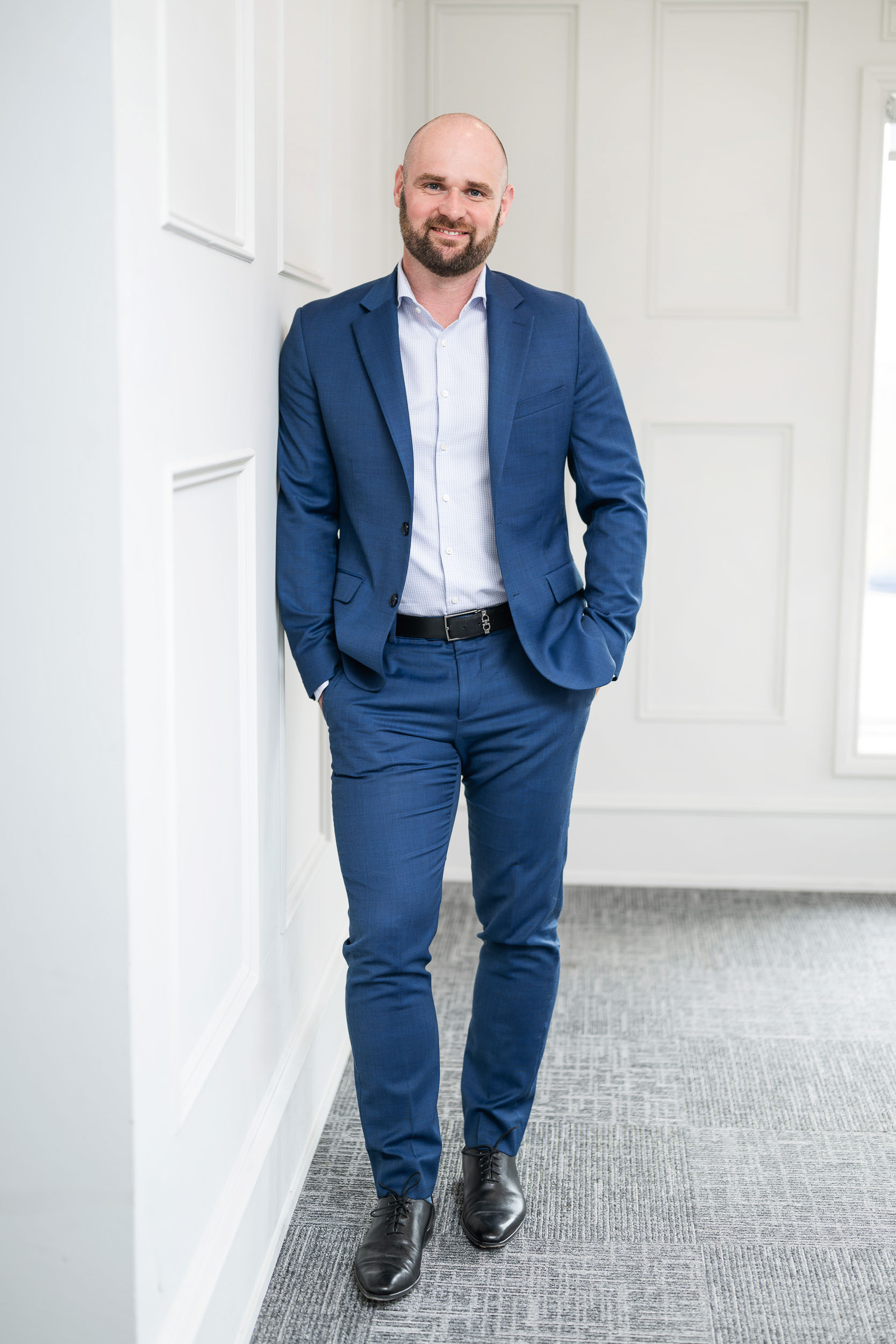 sun life advisor headshot photography