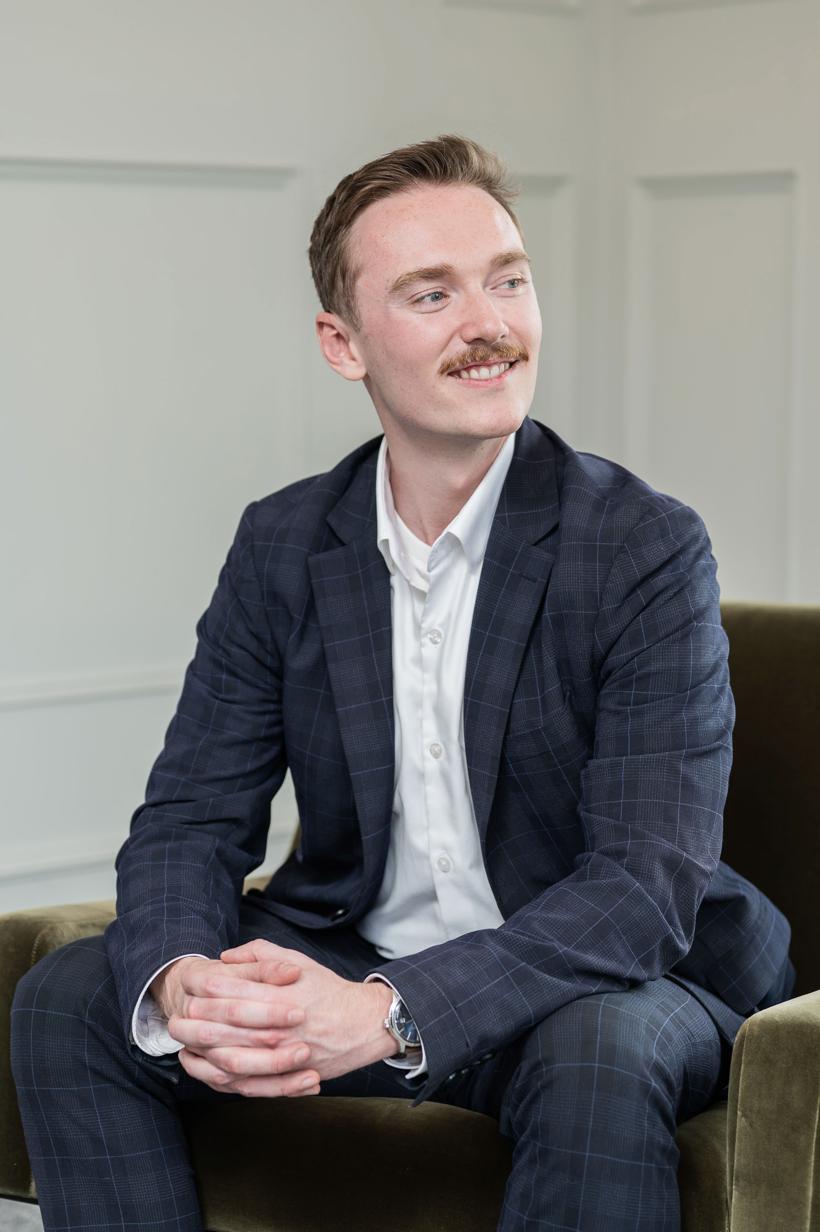 sun life advisor headshot photography